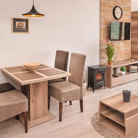 Διαμέρισμα Cicmilovic P63, Milmari Resort,