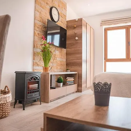 アパート Cicmilovic P63, Milmari Resort,